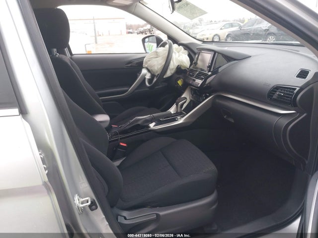 Продаж на аукціоні авто 2022 Mitsubishi Eclipse Cross Es S-awc, vin: JA4ATUAA3NZ047966, номер лоту: 44319093