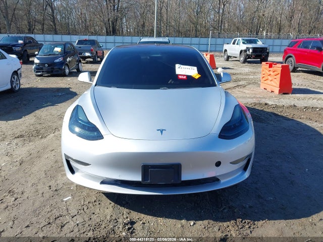 Продаж на аукціоні авто 2018 Tesla Model 3 Long Range/mid Range, vin: 5YJ3E1EA1JF024252, номер лоту: 44319120