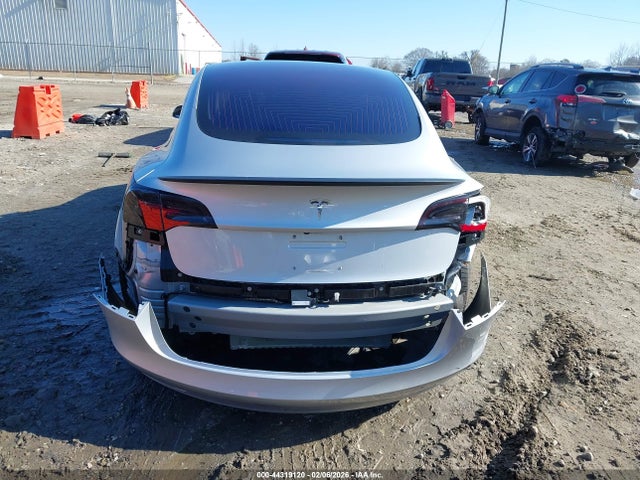 Продаж на аукціоні авто 2018 Tesla Model 3 Long Range/mid Range, vin: 5YJ3E1EA1JF024252, номер лоту: 44319120