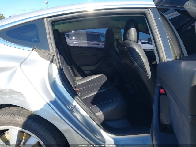 Продаж на аукціоні авто 2018 Tesla Model 3 Long Range/mid Range, vin: 5YJ3E1EA1JF024252, номер лоту: 44319120