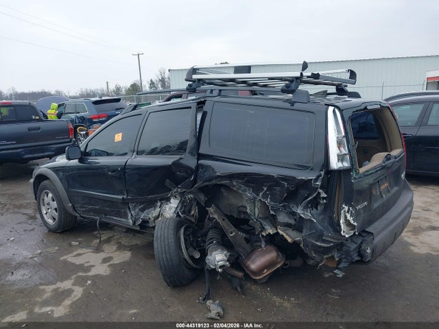 2002 Volvo V70 Xc მანქანა იყიდება აუქციონზე, vin: YV1SZ58D421076878, აუქციონის ნომერი: 44319123