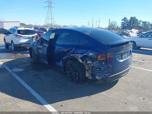 2024 TESLA MODEL X 7SAXCDE56RF449749 Photo 2