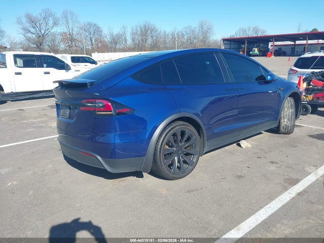 2024 TESLA MODEL X 7SAXCDE56RF449749 Photo 3