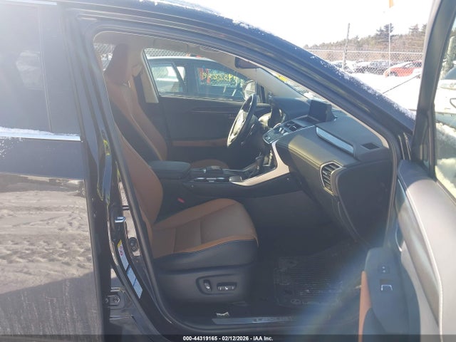 44319165 :رقم المزاد ، JTJBJRBZ8K2116704 vin ، 2019 Lexus Nx 300h مزاد بيع