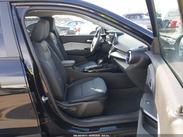 KL77LHEP4SC300438 Chevrolet Trax Fwd Lt