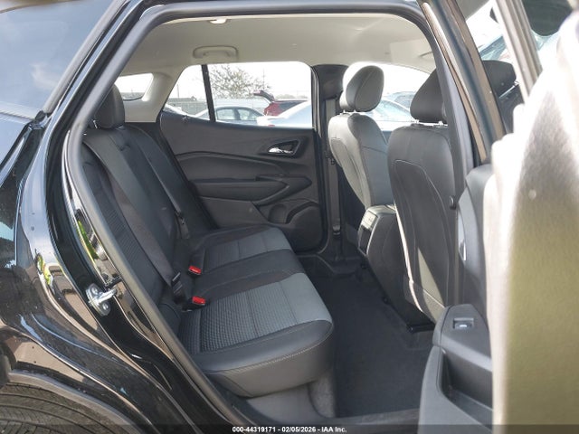 KL77LHEP4SC300438 Chevrolet Trax Fwd Lt