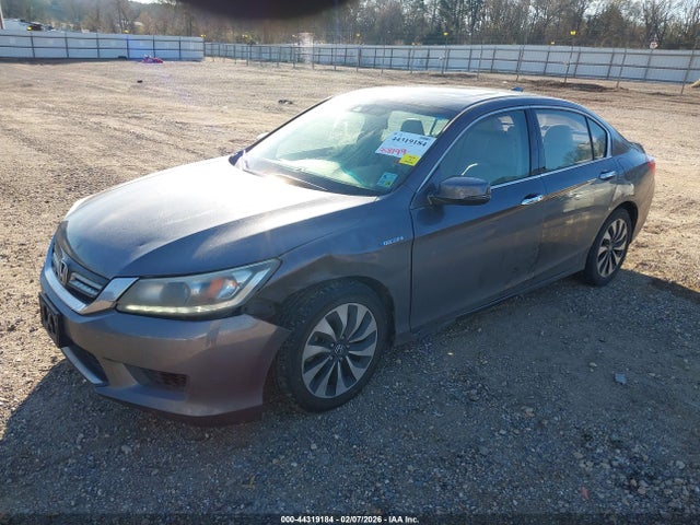 2015 Honda Accord Hybrid Ex-l მანქანა იყიდება აუქციონზე, vin: 1HGCR6F55FA010665, აუქციონის ნომერი: 44319184