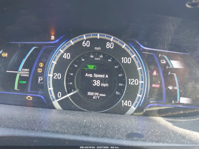 2015 Honda Accord Hybrid Ex-l მანქანა იყიდება აუქციონზე, vin: 1HGCR6F55FA010665, აუქციონის ნომერი: 44319184