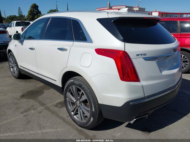 1GYKNBRS6HZ107307 Cadillac XT5 LUXURY