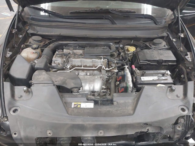 1C4PJLCB6FW694872 Jeep Cherokee Latitude