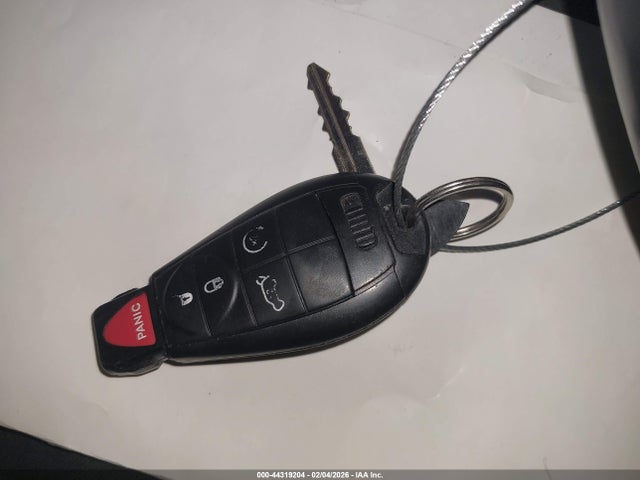 1C4PJLCB6FW694872 Jeep Cherokee Latitude