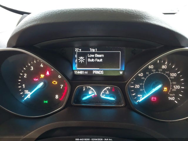 1FMCU9G9XHUF11239 Ford ESCAPE SE