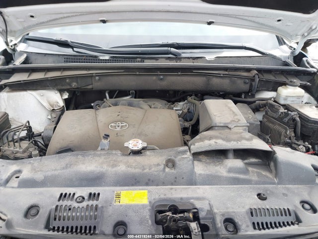 Toyota Highlander Se 2018 5TDJZRFH0JS493866 Image 10