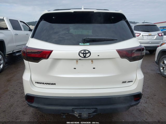 Toyota Highlander Se 2018 5TDJZRFH0JS493866 Image 16