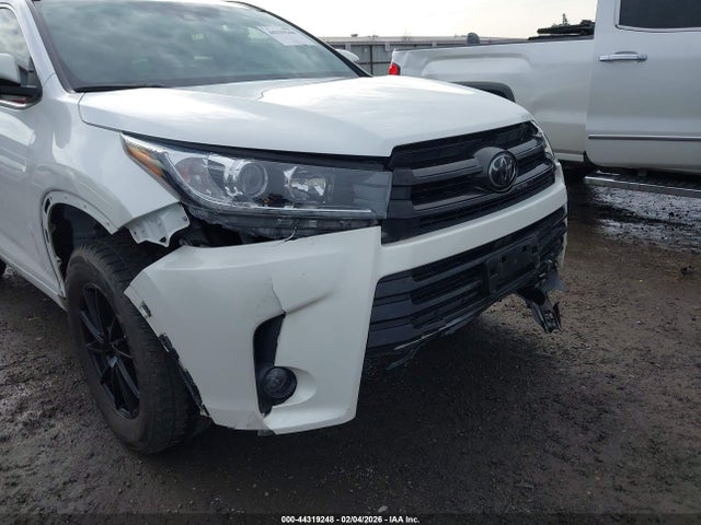 Toyota Highlander Se 2018 5TDJZRFH0JS493866 Image 6