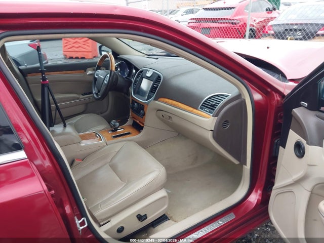 2013 Chrysler 300c მანქანა იყიდება აუქციონზე, vin: 2C3CCAEG1DH644130, აუქციონის ნომერი: 44319249