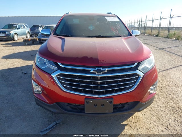 Chevrolet Equinox Premier 2018 2GNAXVEV8J6136300 Image 12