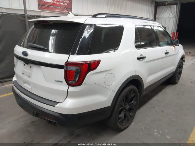 1FM5K8GT5KGA90184 Ford EXPLORER SPORT