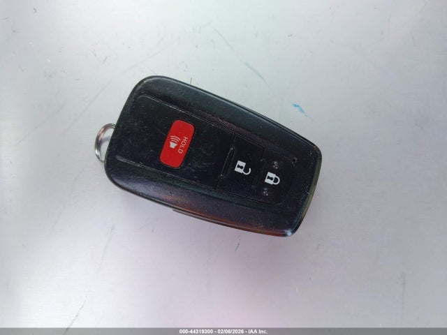 JTDKARFU5L3113269 Toyota Prius L Eco