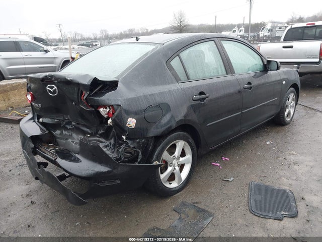 2006 Mazda Mazda3 I მანქანა იყიდება აუქციონზე, vin: JM1BK12G561537842, აუქციონის ნომერი: 44319312