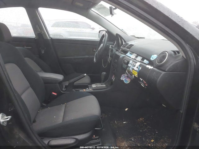 2006 Mazda Mazda3 I მანქანა იყიდება აუქციონზე, vin: JM1BK12G561537842, აუქციონის ნომერი: 44319312