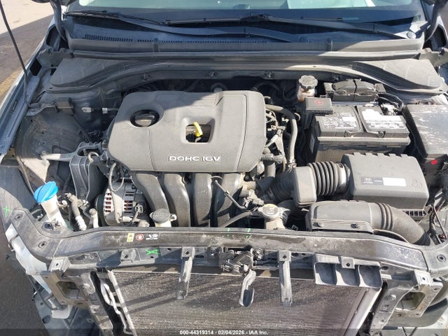 5NPD84LF4JH276509 Hyundai Elantra Value Edition