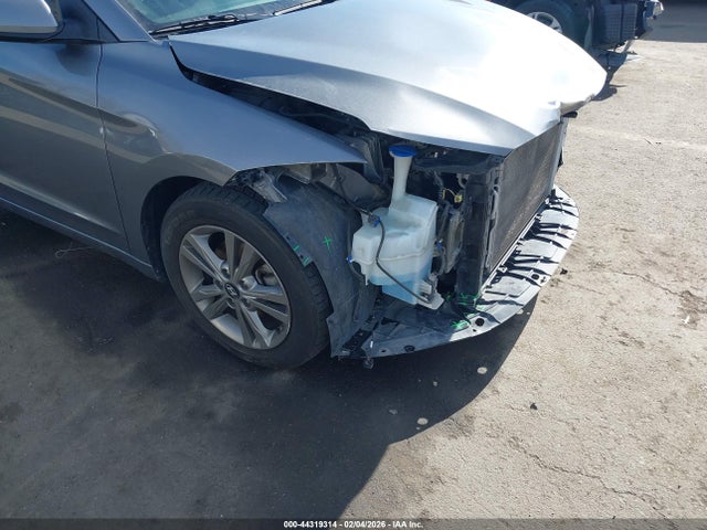 5NPD84LF4JH276509 Hyundai Elantra Value Edition