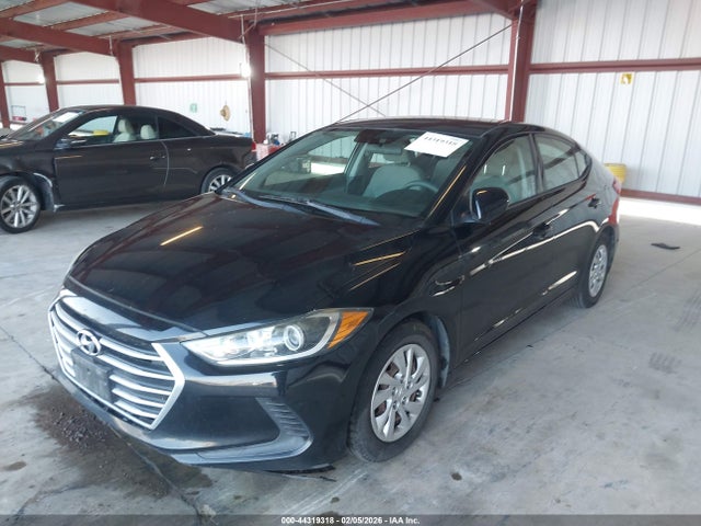 5NPD74LF9HH115117 Hyundai ELANTRA SE