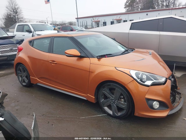 44319343 :رقم المزاد ، KMHTC6AE9FU238055 vin ، 2015 Hyundai Veloster Turbo مزاد بيع