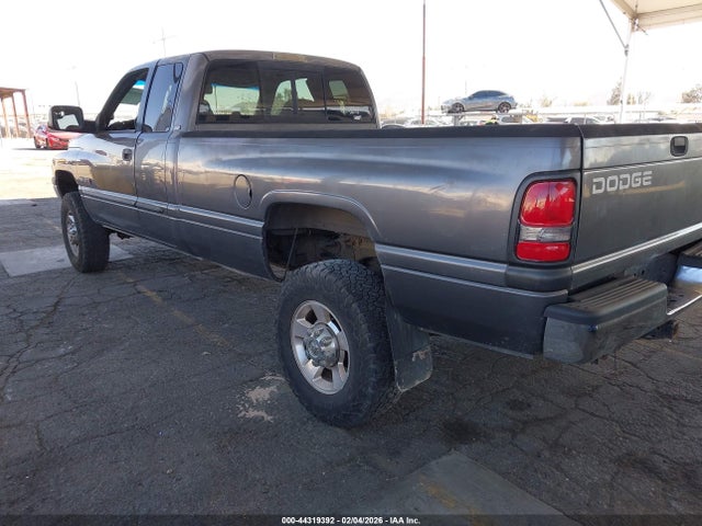 Продаж на аукціоні авто 2002 Dodge Ram 2500 Slt, vin: 3B7KF23C12M223804, номер лоту: 44319392