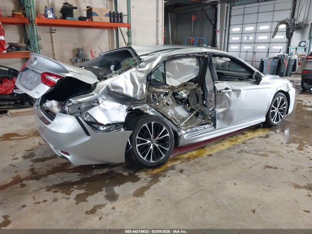 4T1B11HK7J4027557 Toyota Camry L/le/se/xle