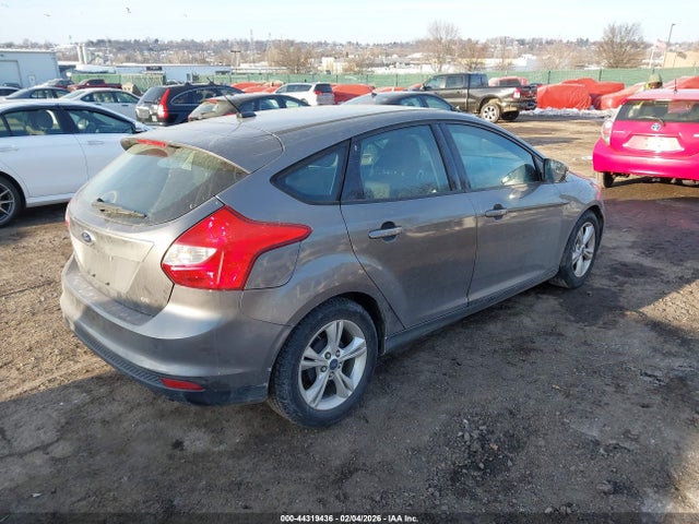 Ford FOCUS SE 2014 1FADP3K22EL202329 Image 4