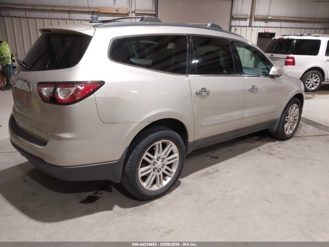 2014 CHEVROLET TRAVERSE 1GNKVGKD5EJ240706 Photo 3