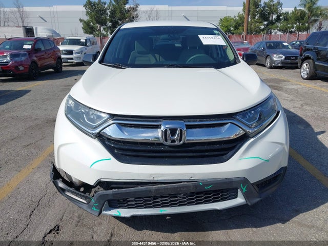2HKRW5H39JH422435 Honda CR-V LX