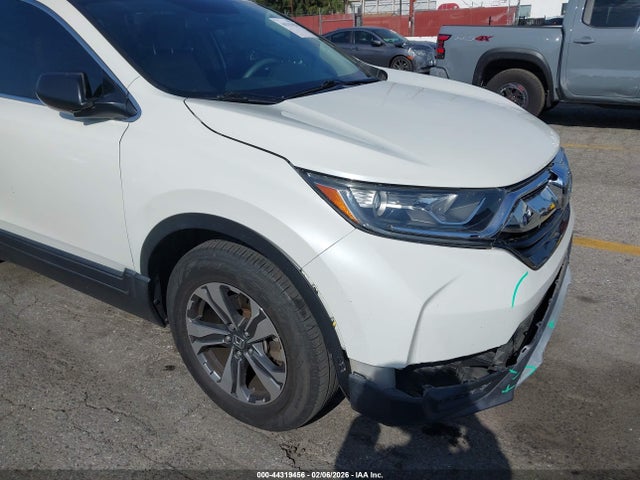 2HKRW5H39JH422435 Honda CR-V LX