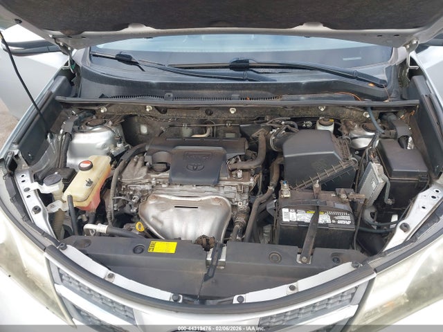 Toyota Rav4 Xle 2015 JTMWFREV9FJ025029 Image 10