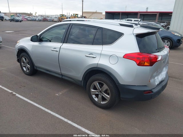 Toyota Rav4 Xle 2015 JTMWFREV9FJ025029 Image 3