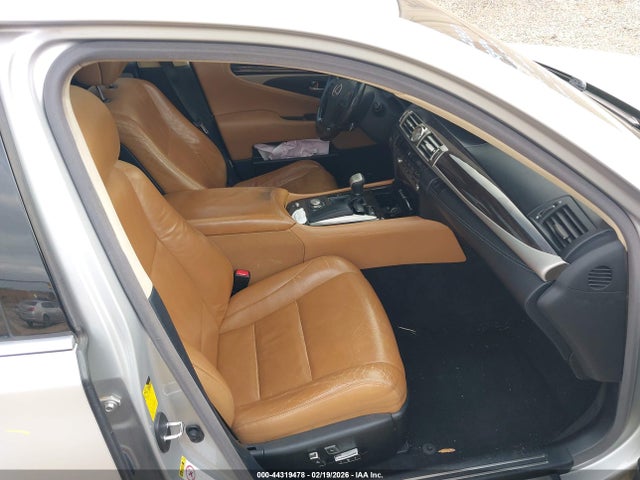 2013 LEXUS LS 460 JTHBL5EF6D5114649 Photo 4