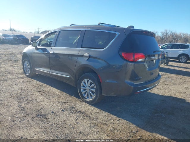 44319485 :رقم المزاد ، 2C4RC1BG4JR306673 vin ، 2018 Chrysler Pacifica Touring L مزاد بيع