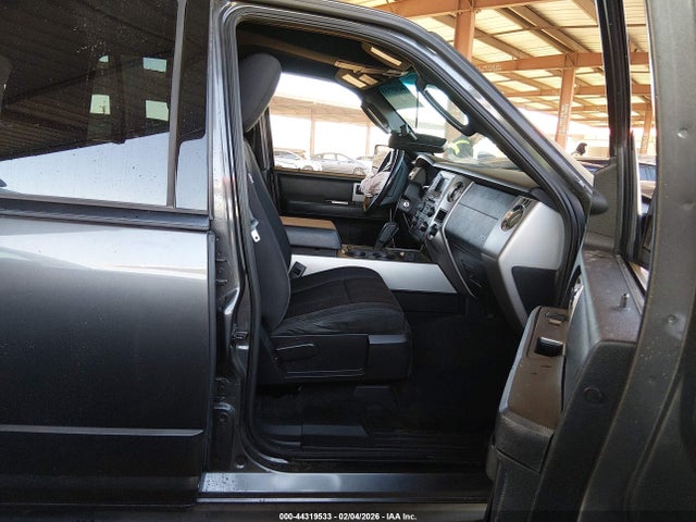 1FMJU1HT4HEA49614 Ford Expedition Xlt