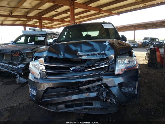 1FMJU1HT4HEA49614 Ford Expedition Xlt