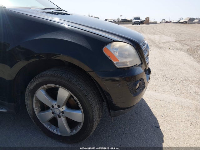 Auction sale of the 2011 Mercedes-benz Ml 350, vin: 4JGBB5GB2BA727995, lot number: 44319555