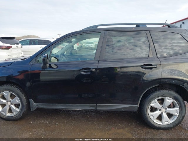 JF2SJADC0FH842316 Subaru Forester 2.5i Premium