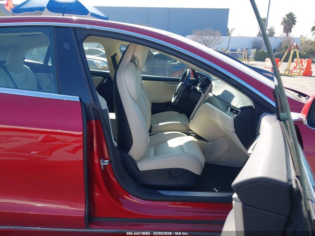 2017 TESLA MODEL S 5YJSA1E25HF213481 Photo 4