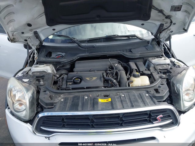 2016 MINI COUNTRYMAN WMWZC5C52GWU01539 Photo 9