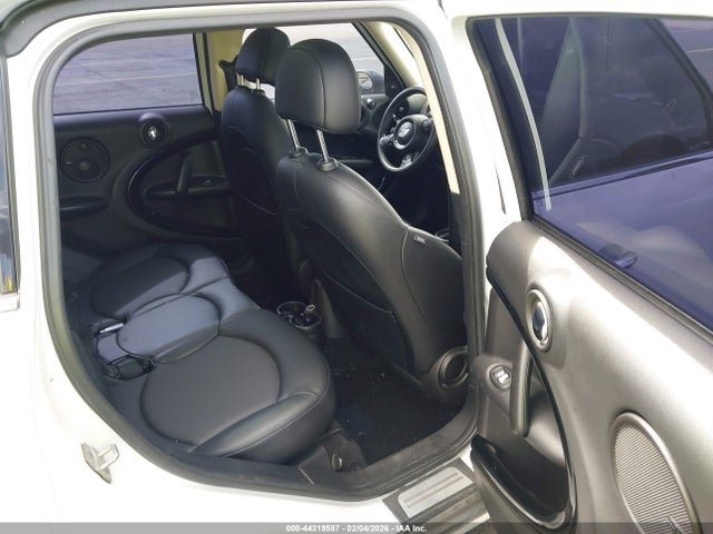 2016 MINI COUNTRYMAN WMWZC5C52GWU01539 Photo 7