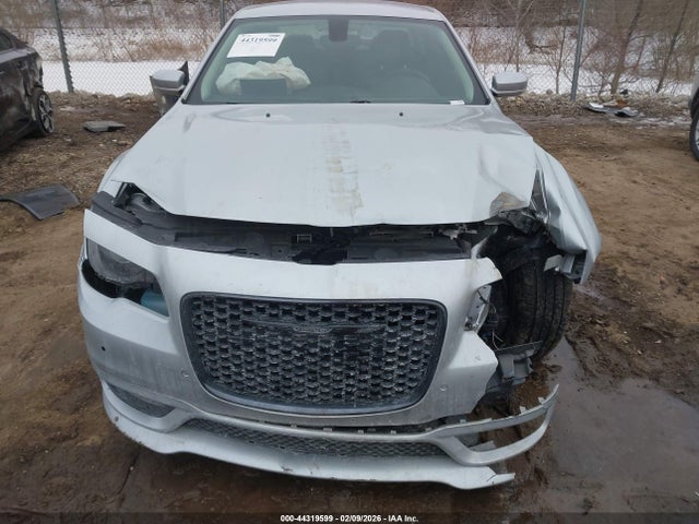 2023 Chrysler 300 Touring L მანქანა იყიდება აუქციონზე, vin: 2C3CCADG1PH542056, აუქციონის ნომერი: 44319599