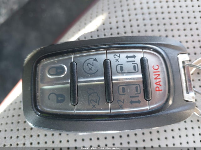 Aukcja sprzedaży 2018 Chrysler Pacifica Limited, vin: 2C4RC1GG0JR143075, numer aukcji: 44319600