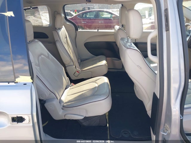 Aukcja sprzedaży 2018 Chrysler Pacifica Limited, vin: 2C4RC1GG0JR143075, numer aukcji: 44319600