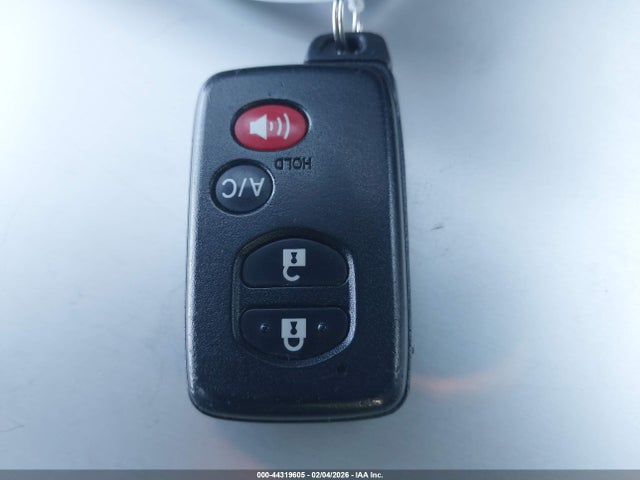 Toyota PRIUS PLUG-IN 2014 JTDKN3DP3E3063358 Image 11